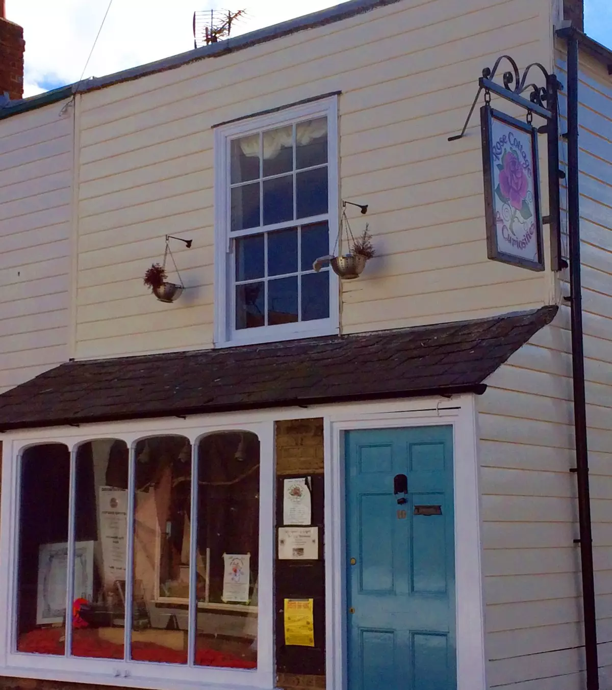 Rose Street Cottage of Curiosities